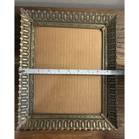 Vintage Ornate Picture Frame Holds 8X10 Inches Velvet Backing - Picture 13 of 14